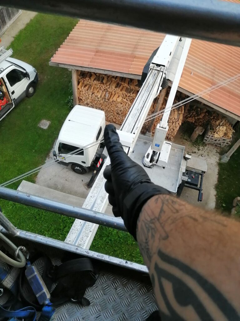 UTILIZZO DEL CESTELLO AEREO